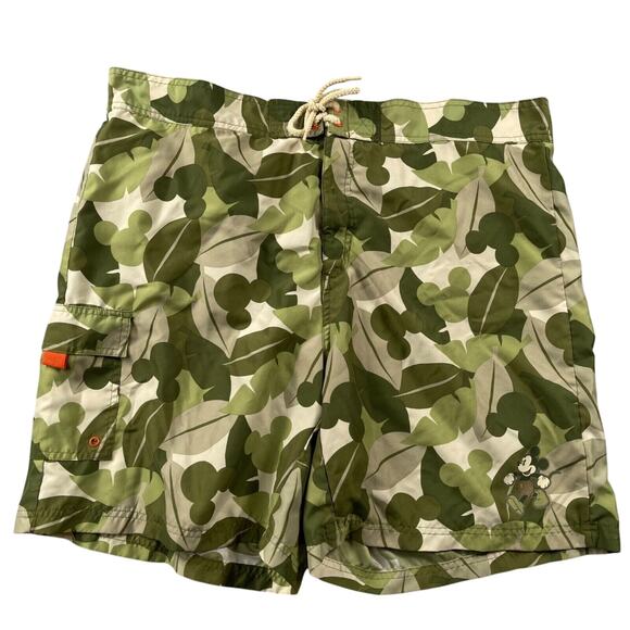 Disney Shopping Swim Trunks Mens Large Green Camo Mickey Mouse Cargo Mesh Lined - Picture 1 of 11